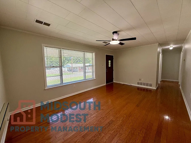 211 Tech St — Photo 4