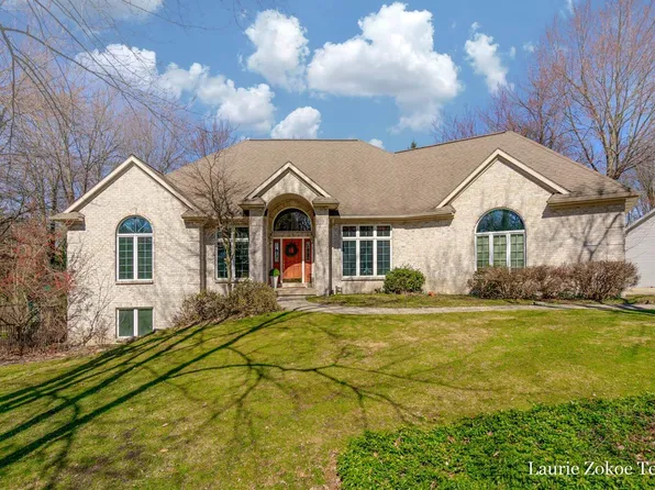 2759 Shire St SW, Grand Rapids, MI 49534