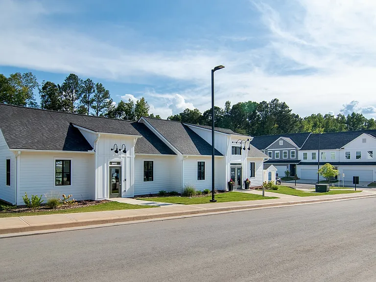 Leasing Office