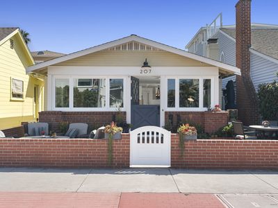 207 E Bay Ave, Newport Beach, CA, 92661