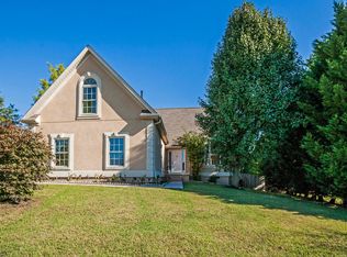 911 Alcott Ln, Knoxville, TN 37918