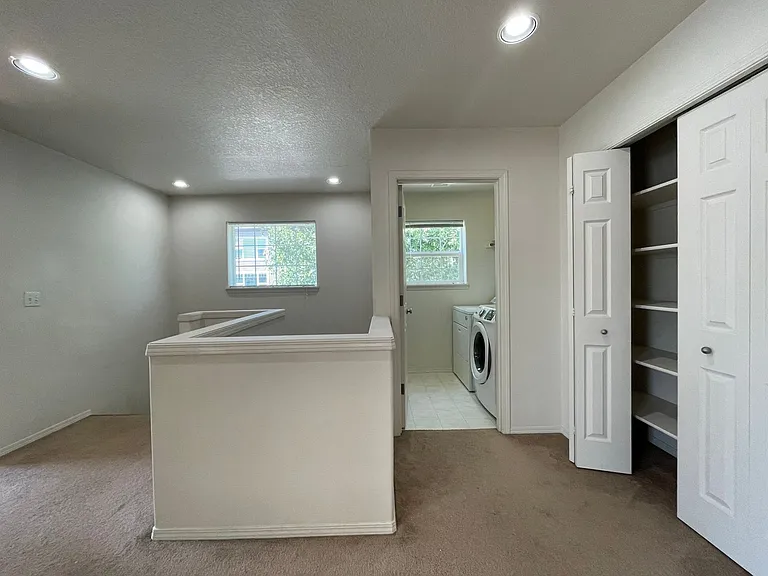 797 NE 63rd Ave — Photo 18