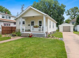 1561 W Prospect Ave, Appleton, WI 54914