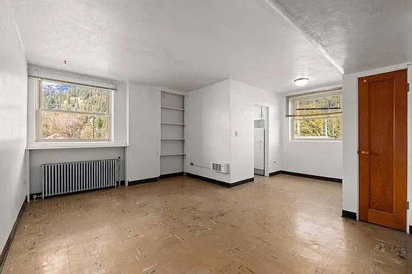 Pend Oreille Apartments — Photo 6