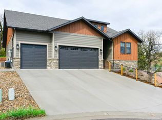 2313 Gunslinger Court, Spearfish, SD 57783