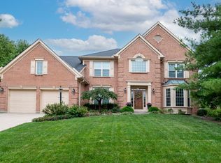 5109 Autumnwood Dr, Cincinnati, OH 45242