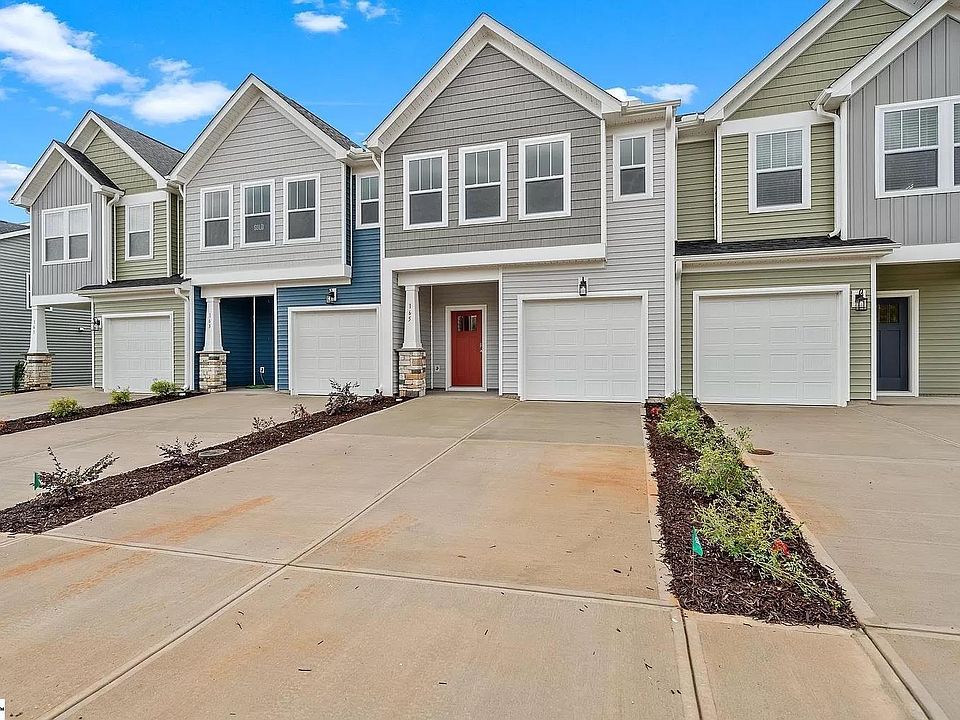 1st image of 165 Shallons Dr
