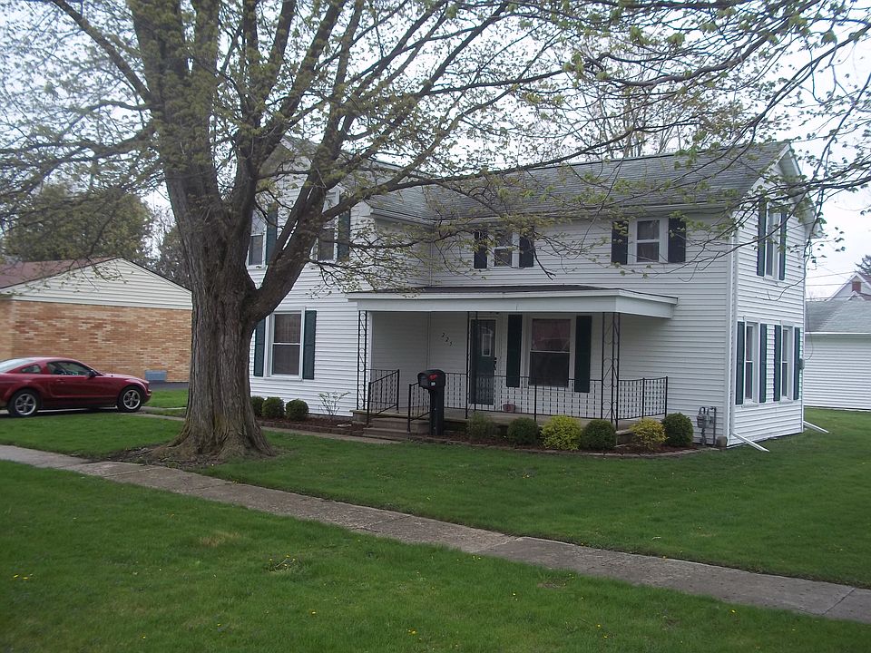 1st image of 225 N Cherry St