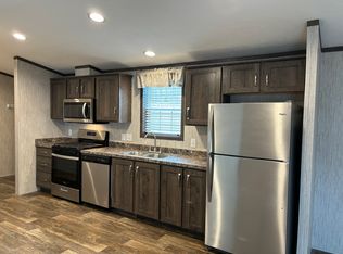 337 Thompson Rd #J03, Oswego, NY 13126