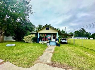 3825 Jamestown Rd, Waycross, GA 31503