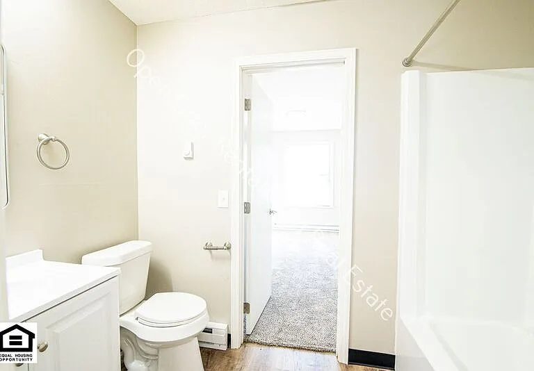 303 Autumn Hills Dr — Photo 9