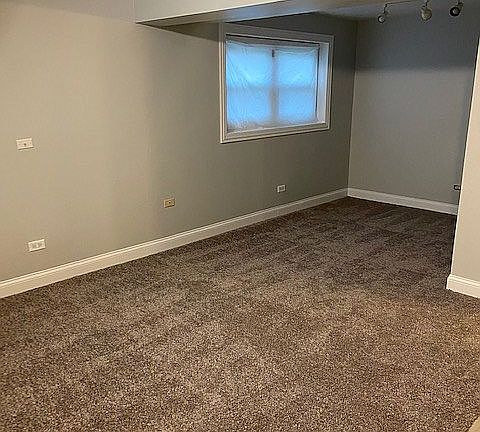 3rd image of 7246 Mathews Dr
