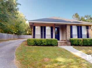 6052 Magnolia Pl E, Mobile, AL 36608