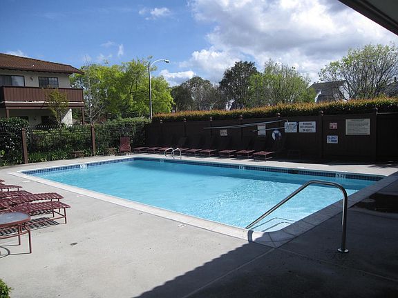 Complex swimming pool