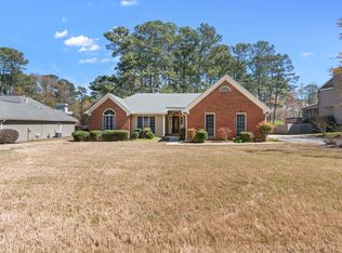 1145 Pebble Bend Dr, Grayson, GA
