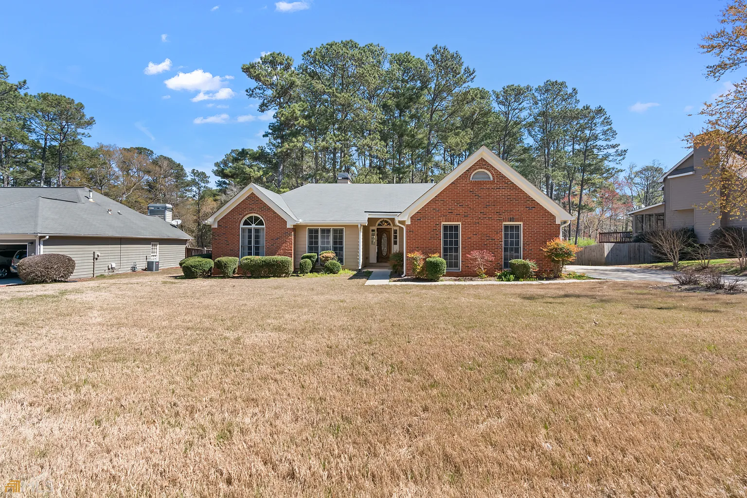 1145 Pebble Bend Dr photo 1