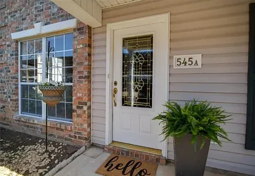 545 Versailles Blvd #A Photo 1