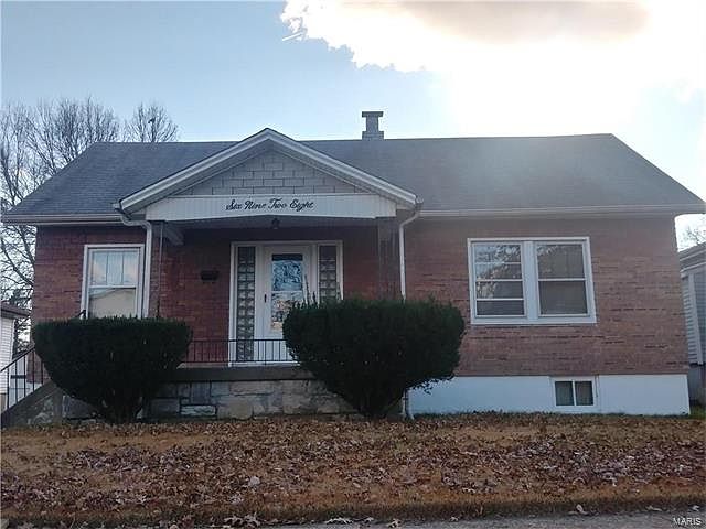 1st image of 6928 Oleatha Ave