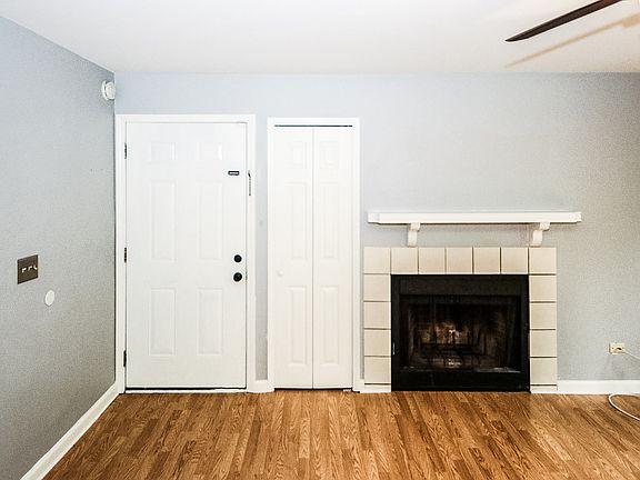 2nd image of 810 Dunes Way