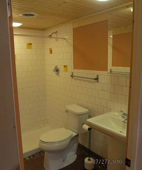 3621 Hudson St #H — Photo 11
