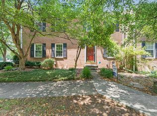 512 S Henry St, Alexandria, VA 22314