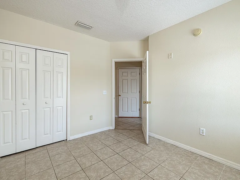 9506 Amberdale Ct #202 — Photo 18