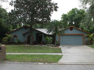 102 Halton Cir, Seffner, FL 33584