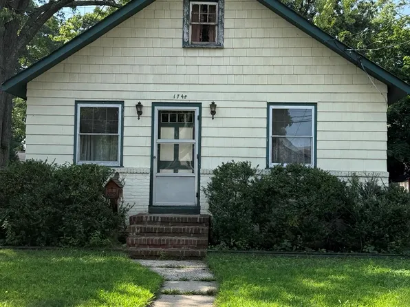 1748 Carroll Avenue, Merrick, NY 11566