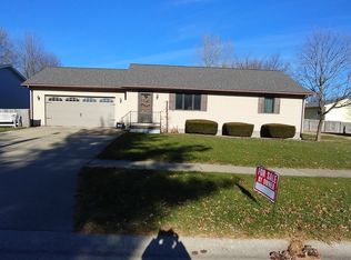 1312 Rosewood Dr, Mount Zion, IL