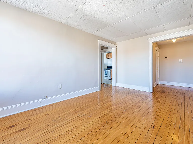 317 Williams St #3A — Photo 7