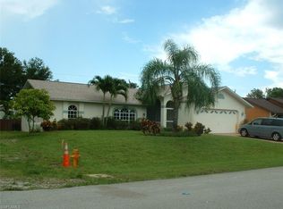 18545 Narcissus Rd, Fort Myers, FL 33967