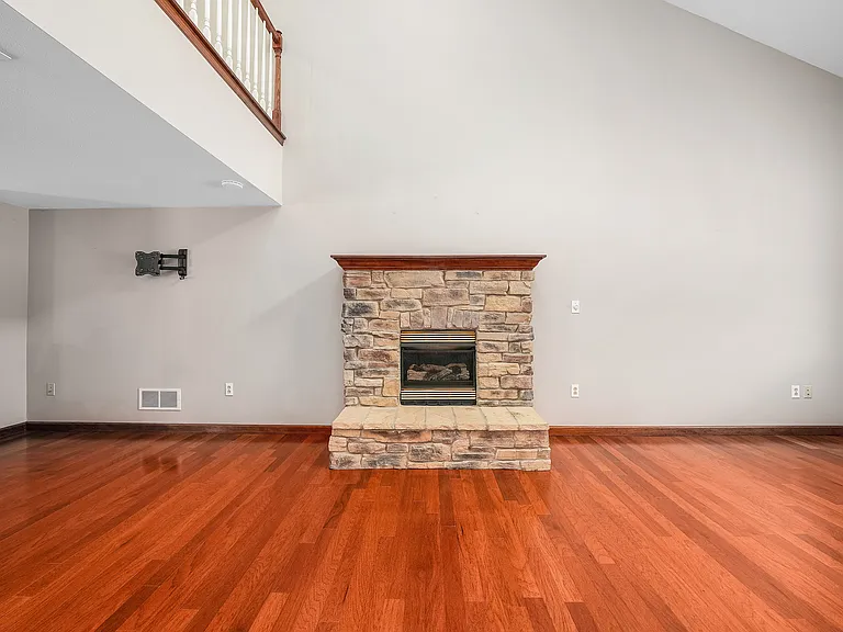 299 Garden Hill Dr — Photo 5