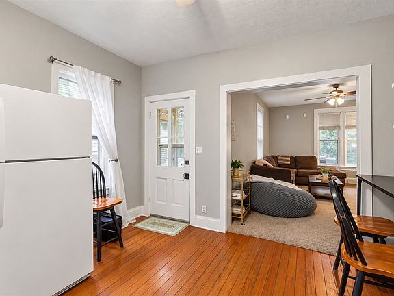 4th image of 528 S Governor St
