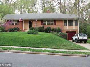 8608 W Boulevard Dr, Alexandria, VA 22308