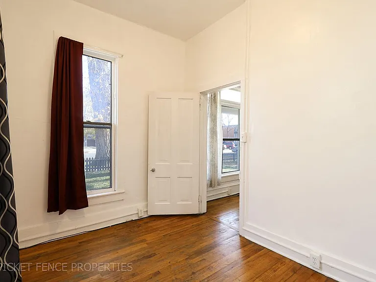 605 Mathews St — Photo 12