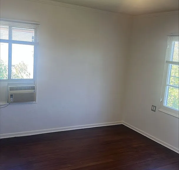 1171 Huntington Dr — Photo 27