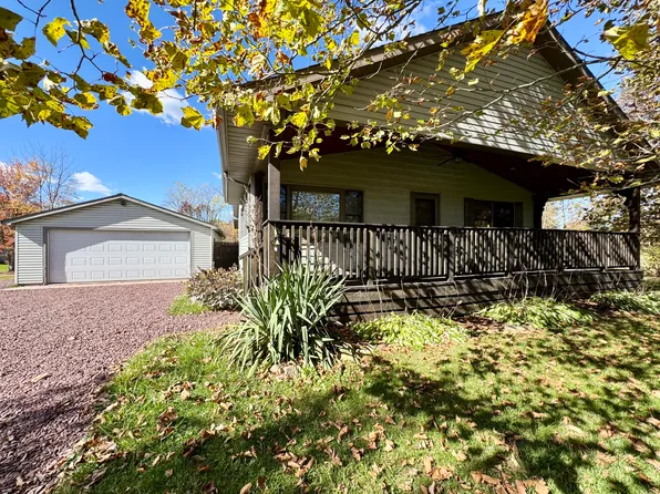 8650 Pagan Rd, Erie, PA 16509