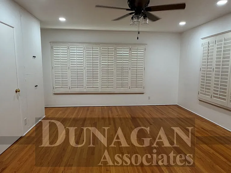 925 N Alameda St — Photo 8