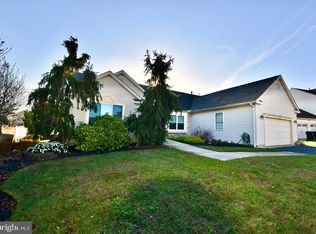 3 Patterson Ln, Sicklerville, NJ 08081