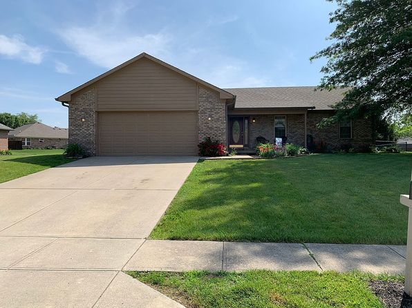 4699 Ruth Elizabeth Dr