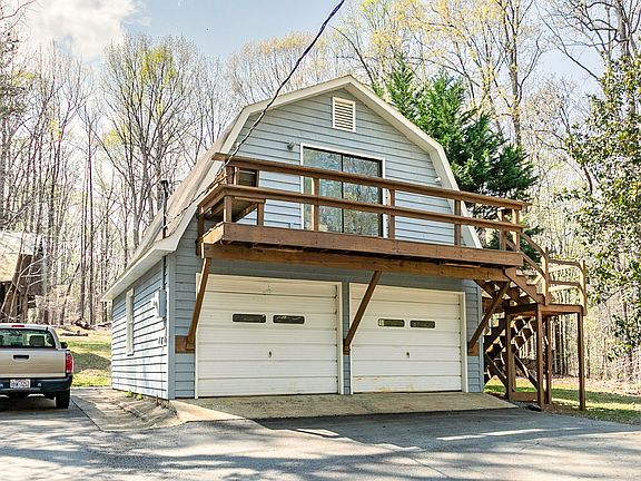 4th image of 616 Oakdale Dr