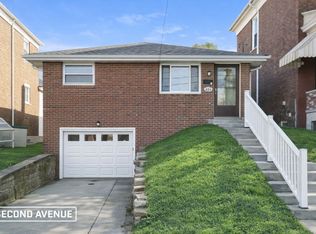 426 Gilmore Ave, Trafford, PA 15085