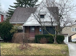 3185 Warren Rd, Cleveland, OH 44111