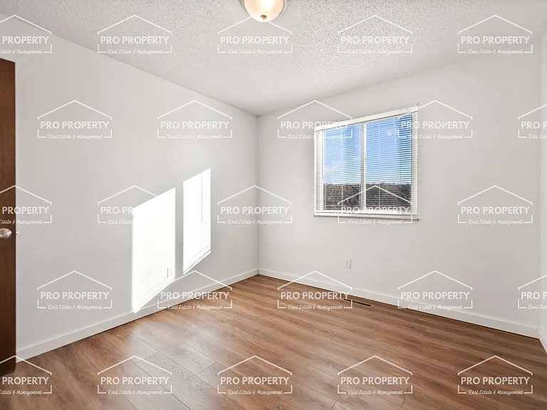 3017 Maryland Pl — Photo 12