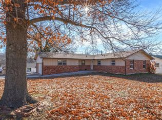 801 Broadway St, Waynesville, MO 65583