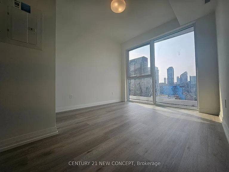 280 Dundas St W #2507 — Photo 8