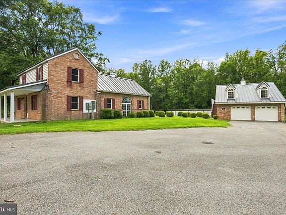 4th image of 3813 Mount Pleasant Rd #B