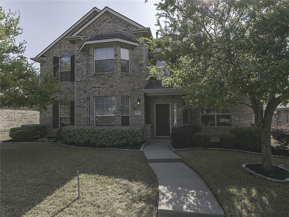 1st image of 2061 Glencoe Dr