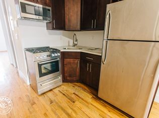 6072 56th St APT 1L, Maspeth, NY 11378