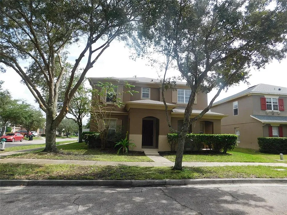 14856 Royal Poinciana Dr